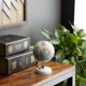 thumbnail image 5 of Marble Globe Deco 79 Aguamarina con base de mármol, 13 x 13 x 20 cm, 5 of 9