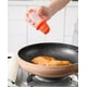 thumbnail image 5 of Botella Dispensador Con Brocha Silicona Para Aceite Y Salsas Naranja, 5 of 9