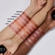 thumbnail image 4 of Blush e.l.f. Luminous Putty Maui con acabado shimmer vegano, 4 of 6