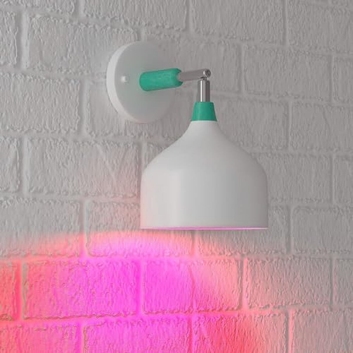 Basics - Ampolleta Led A19 Roja E26 9w No Regulable Pack 2