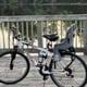 thumbnail image 2 of Asiento para Niños para Bicicleta Bell Skipper Gris con Arnés de Seguridad, 2 of 6