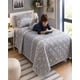 thumbnail image 2 of Cubrecama 1.5 Plazas (180x230 cm) + 1 Almohada + 1 Funda, 2 of 6