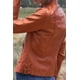 thumbnail image 3 of Top Largo de Rizo Flameado con Cuello Redondo y Manga Larga, 3 of 5