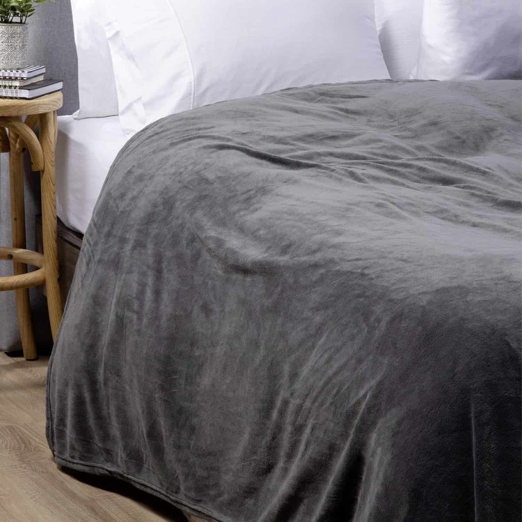 Zahr - Frazada Flannel Single Gris 1 Y 1,5 Plazas