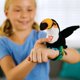 thumbnail image 2 of Figura de juguete Happy Yappers Tucán y Flamenco – Pack de 2, 2 of 9