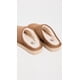 thumbnail image 4 of Bota UGG Classic sin cordones para hombre, de gamuza castaña con forro de lana, 4 of 5