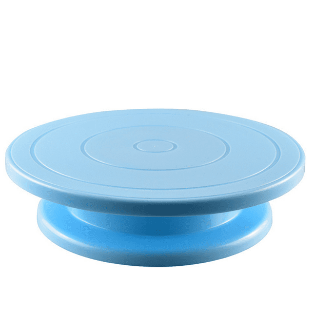 Plato giratorio para tartas con espátula alisadora, recta y desplazada y nivelador para tartas.