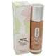 thumbnail image 1 of Base Más Corrector Clinique Beyond Perfecting Vainilla, 1 of 2
