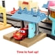 thumbnail image 3 of Set de juego Mattel Disney Pixar Cars On The Road con 2 coches de juguete, 3 of 6
