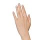 thumbnail image 4 of Presiona las uñas Impress My Worth, blancas y cortas, con forma ovalada, 4 of 9