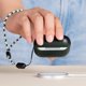 thumbnail image 5 of Funda AirPods Pro 3 RIXENY de Cuero Vegano con Cordón de 16 cm, 5 of 7