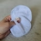 thumbnail image 1 of Pétalos desmaquillantes reutilizables, 1 of 2