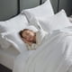 thumbnail image 3 of Juego de Ropa de Cama CozyLux Queen en Bolsa Blanco Seersucker 7 Piezas, 3 of 9