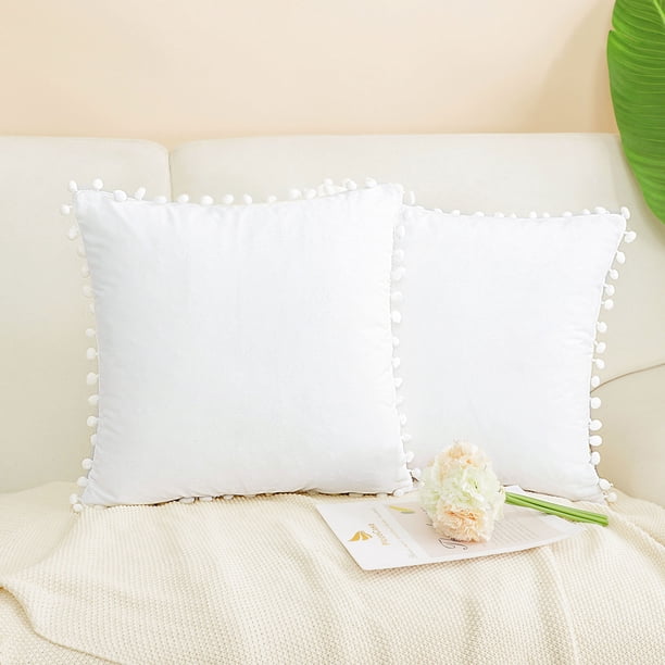 Funda de Almohada de Terciopelo REGALWOVEN con Pompones para Sofá Cama 2PCS Blanco Nieve 20x20 Pulgadas
