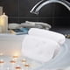 thumbnail image 1 of Almohada de baño AmazeFan Bathtub Spa con tecnología 4D Air Mesh y ventosas, 1 of 6