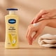 thumbnail image 2 of Crema Corporal Vaseline Reparadora intensiva, 400 ml, 2 of 3