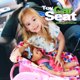 thumbnail image 2 of Asiento de coche de juguete Joovy para portabebés con sistema de cierre, color rosa, 2 of 6