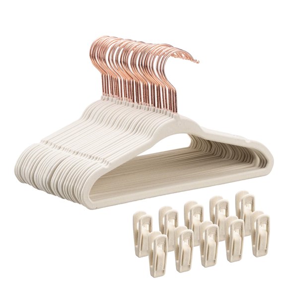 Perchas para bebés Tonswachic Velvet, paquete de 30 con 10 clips, color beige