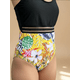 thumbnail image 2 of Traje de Baño, 2 of 2
