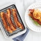 thumbnail image 3 of Set de sartenes Nordic Ware Naturals, horno tostador compacto, 5 piezas, 3 of 6