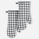 thumbnail image 1 of Juego de 2 guantes de cocina KitchenAid a cuadros, color gris antracita, 1 of 3