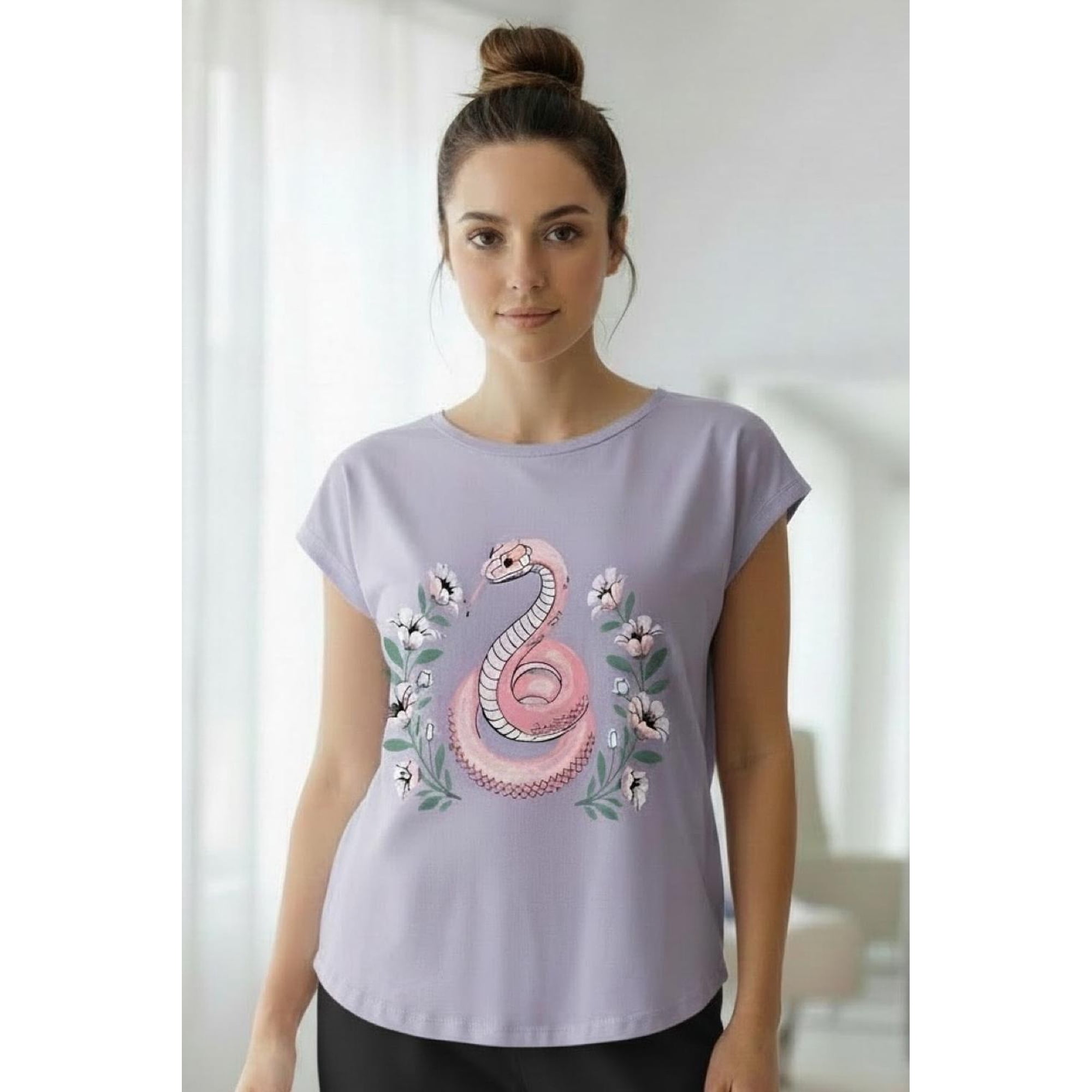 Kowhai - Polera Pijama Mujer Estampado Snake Violeta M