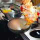 thumbnail image 4 of Wok Bene Casa de 30 cm de aluminio antiadherente apto para lavavajillas, 4 of 9
