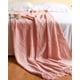 thumbnail image 4 of Mantas para sofas camas u oficinas con Flecos 127x152 cm Rosado, 4 of 4