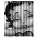 thumbnail image 1 of Cortina de ducha Betty Boop, juego de cortinas de baño con ganchos, tamaño 66 x 72 pulgadas, 1 of 3