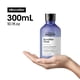 thumbnail image 2 of L'Oréal Professionnel | Champú, para cabello rubio o con mechas, Serie Expert Blondifier Gloss, 300 ml, 2 of 4