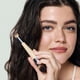 thumbnail image 5 of Brocha de maquillaje EcoTools Blend + Conceal de doble punta, 1 unidad, 5 of 9