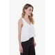 thumbnail image 2 of Test No Ofertar - Polera Sara sin mangas blanca, 2 of 3