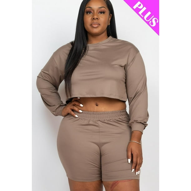 Conjunto de Top Corto y Shorts Acogedores de Talla Grande