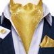 thumbnail image 4 of Corbata Gruesa Ascot, Anillo Dorado, Paño Y Colleras Hombres amarillo Talla Única, 4 of 6