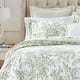 thumbnail image 3 of Set de edredón Laura Ashley Bedford, algodón, color verde y blanquecino, tamaño queen, 3 of 9