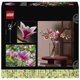thumbnail image 4 of Set LEGO Botanical Magnolia 42 cm 435 piezas, 4 of 9