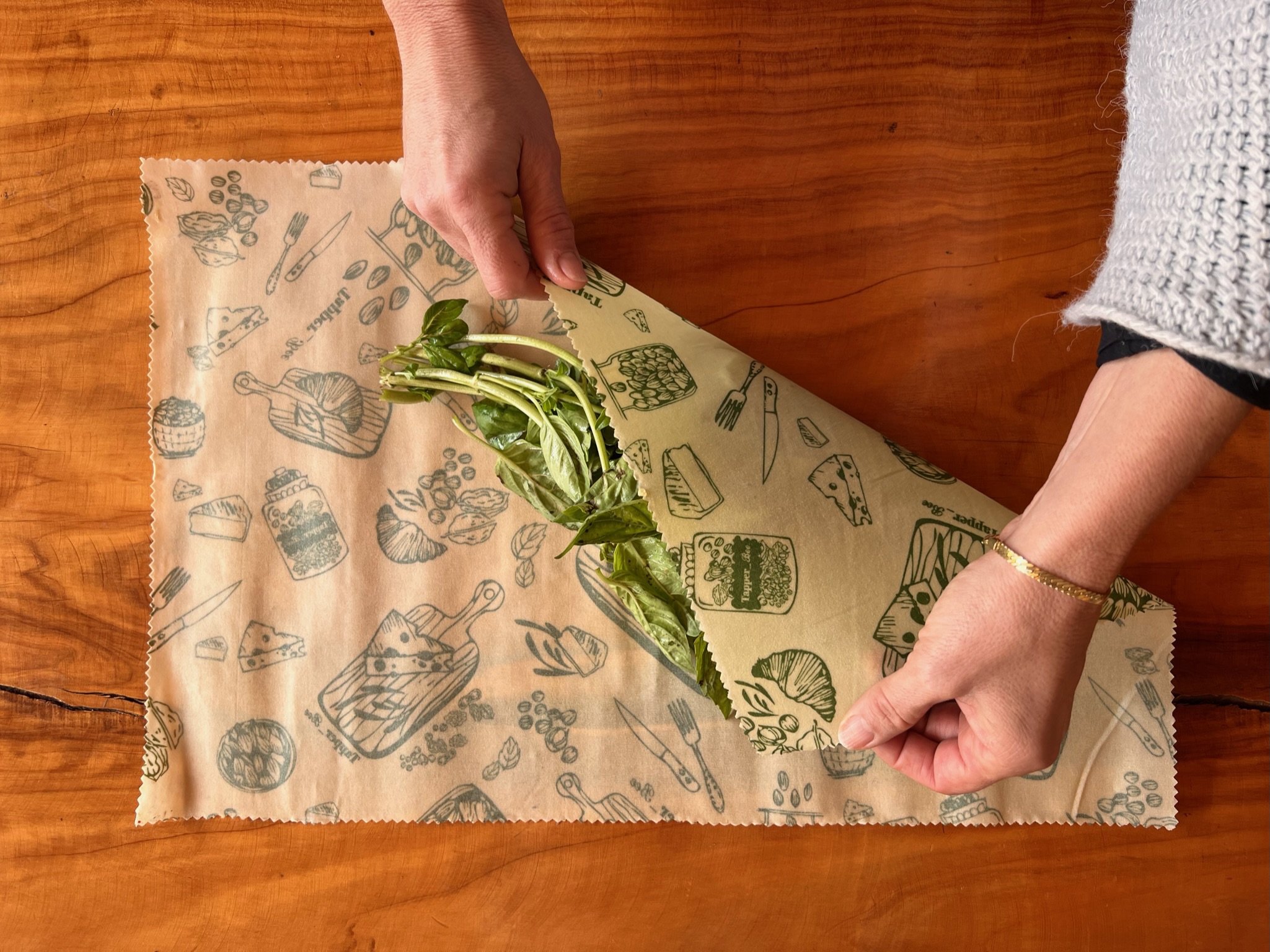 Tapper Bee - Envoltorio Ecológico Reutilizable 70 Cms Frutos Secos Verde