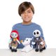 thumbnail image 2 of Los muñecos de peluche solo reproducen La pesadilla de Tim Burton de Disney, 2 of 5