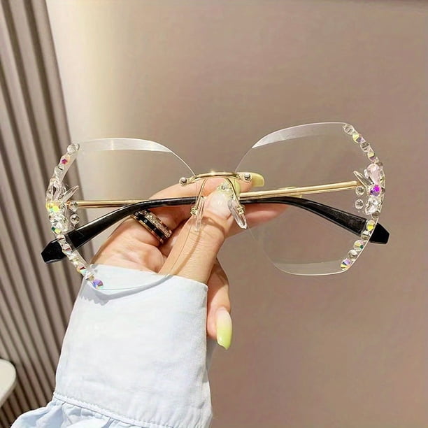 Stylish Vintage Rhinestone Sunglasses with Gradient Lenses for Women - Protect Your Eyes and Look Fashionable