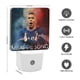 thumbnail image 2 of Kylian Mbappé Luz nocturna LED con sensor de anochecer a amanecer para dormitorio, baño, pasillo, escaleras - Lámpara LED nocturna de enchufe, 0.5W - 1 pieza, 2 of 6