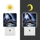 thumbnail image 3 of Giallo: Terror Suspenso Luz nocturna LED con sensor de anochecer a amanecer para dormitorio, baño, pasillo, escaleras - Lámpara LED nocturna de enchufe, 0.5W - 1 pieza, 3 of 6
