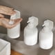 thumbnail image 1 of Dispensadores de jabón de ducha de plástico blanco estilo granja de 3 piezas de 16.9 oz con 22 etiquetas y 3 botellas de jabón para baño con soporte de pared., 1 of 7
