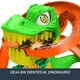 thumbnail image 2 of Pista de Carrera Hot Wheels City Pista T-Rex vs Estación de Bomberos, 2 of 4