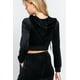 thumbnail image 2 of Chaqueta Corta con Capucha de Terciopelo Largo Slv Negra M, 2 of 5