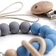 thumbnail image 4 of Sujetador de chupete Verxcty, 2 piezas, anillos de silicona y madera, 4 of 9