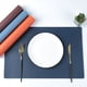 thumbnail image 1 of XmhyTop Juego de 4 Manteles Individuales de Piel Sintética, Impermeables, Fáciles de Limpiar, Resistentes al Calor y Antideslizantes para Uso Interior y Exterior, 45*30cm, Estilo B, Navy Azul, 1 of 5