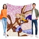 thumbnail image 1 of Wile E. Coyote y el Correcaminos anti-pilling, suave, ligera, esponjosa y acogedora de lujo para hogar y cocina – Perfecta para niños y adultos,120X80cm, 1 of 6