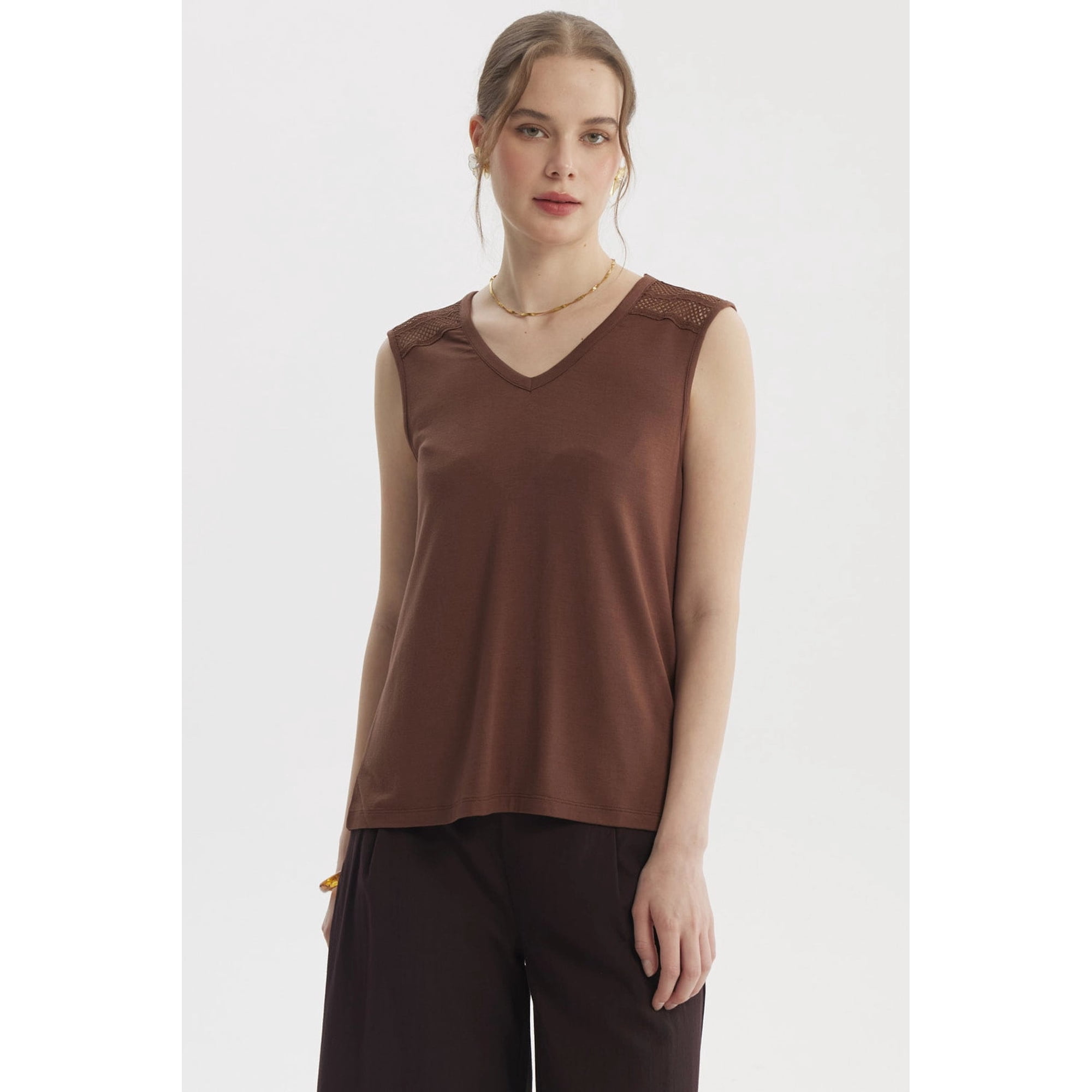 Fashionspark - Polera Mujer Tape En Hombro Café Claro