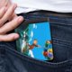 thumbnail image 5 of Jorge el Curioso: Mono Cartera de Cuero PU para Hombres, Tarjetero Bifold Delgado, Cartera Minimalista de Cuero Sintético Suave, 5 of 6