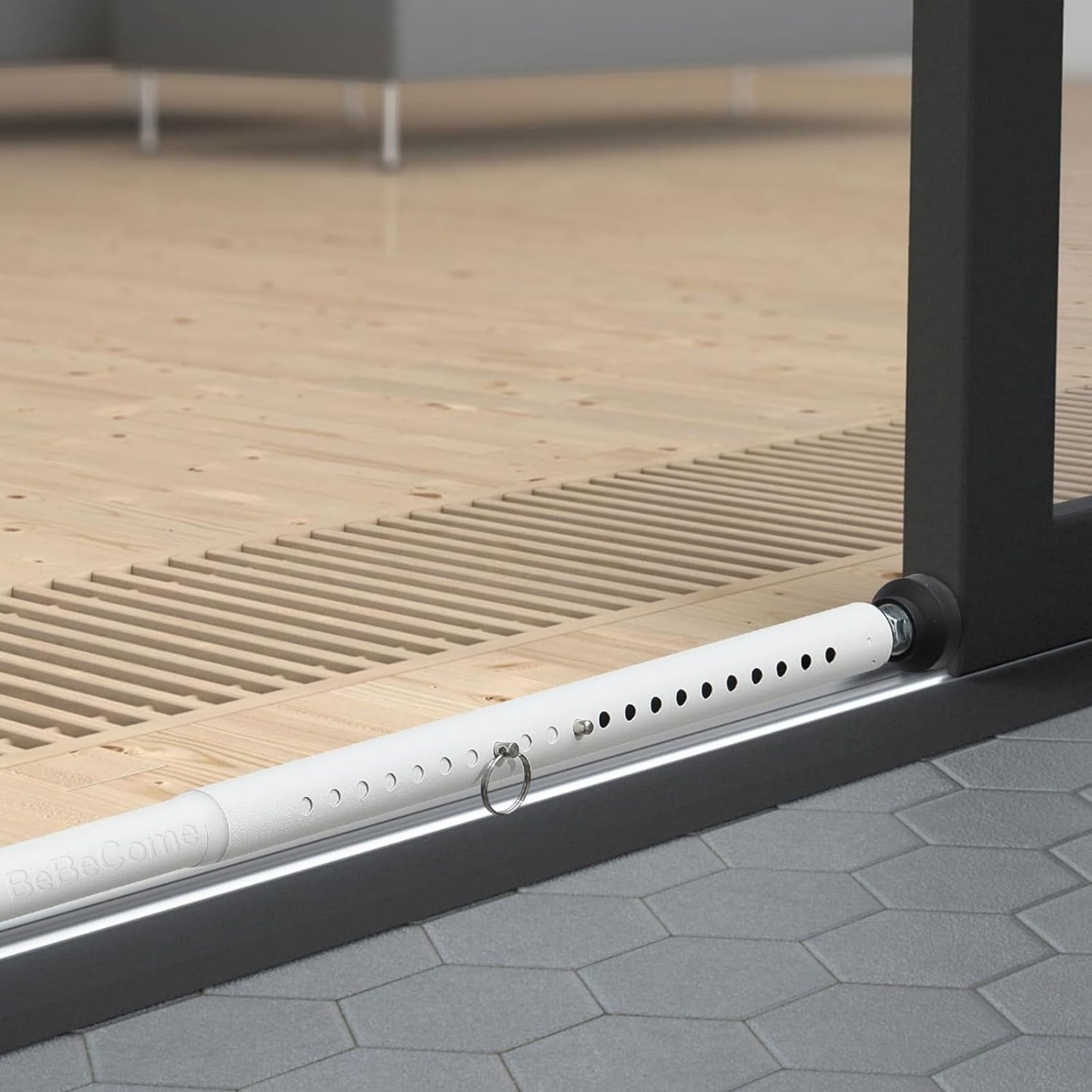 Barra De Seguridad Ajustable Para Puerta Corrediza Bebecome 45-128 Cm
